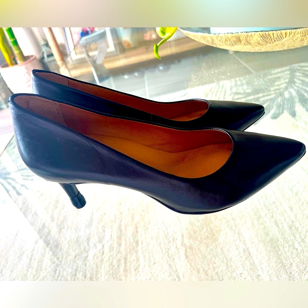 New! Antonio Melani Black Leather Women's Heels 6.5 Memory Foam Padded Soles